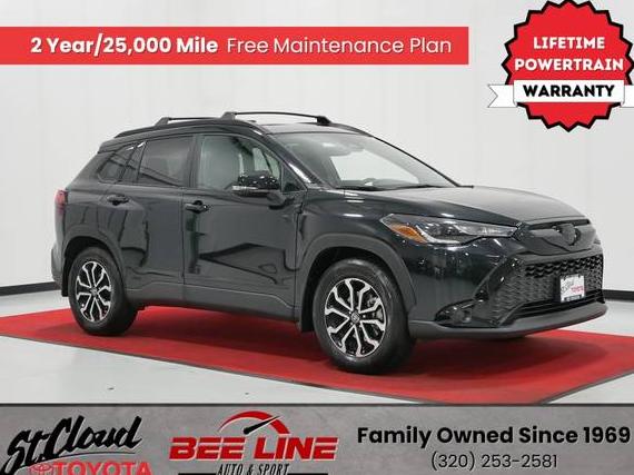 TOYOTA COROLLA CROSS 2024 7MUFBABG8RV062136 image